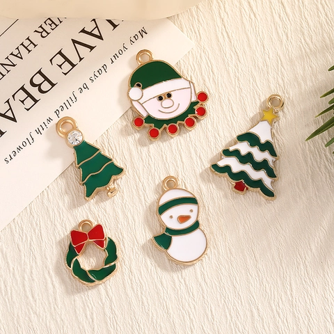 Christmas Pendant Necklace Alloy Enamel Santa Claus Tree Snowman Wreath Holiday Jewelry Cartoon Cute For Women Girls