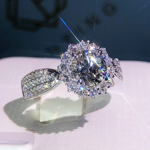 Exquisite Round Zircon Ring Copper Sunflower Halo Micro Pave Wedding Engagement Fashion Accessory For Women