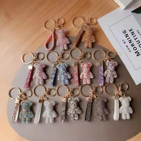 Sparkly Full Rhinestone Bear Keychain Czech Crystal Cartoon Animal Bag Charm Bling Car Key Ring Ornament For Women Girls