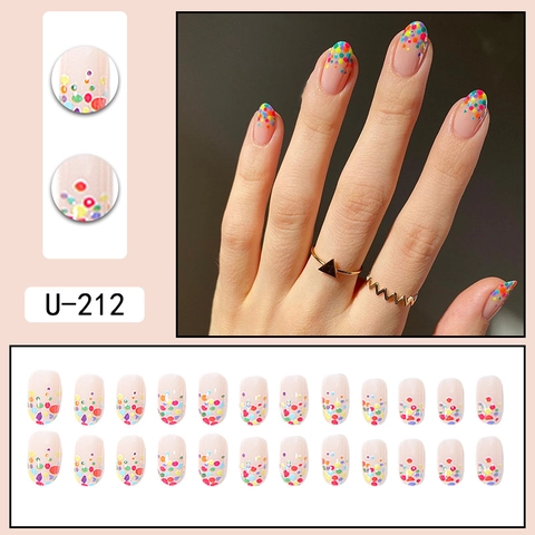 Frisse Zomer Press On Nagels Gekleurde Stip Patronen Ronde Ovale Kunstnagels Waterdicht Verwijderbaar Zoete Manicure Tips