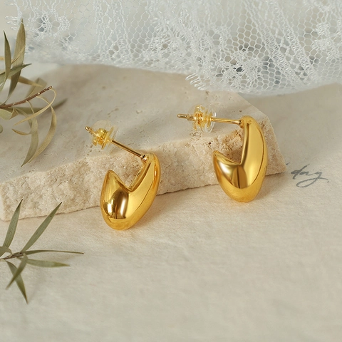 Elegant Titanium Steel Gold Bean Stud Earrings 18K Gold Plated Mirror Polish Simple Geometric Style For Women