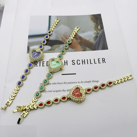 Women Fashion Heart Shaped Quartz Watch Alloy Case Stainless Steel Rhinestone Bracelet Watch Casual Ladies Wristwatch