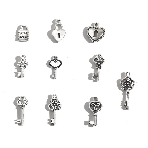 Vintage Alloy Key Heart Lock Charms Pendants DIY Jewelry Making Findings Accessories Antique Silver Style
