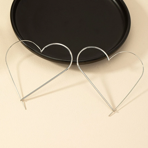 Große Herz Creolen Minimalistische Legierung Gold Silber Plattiert Mode Schmuck Für Frauen