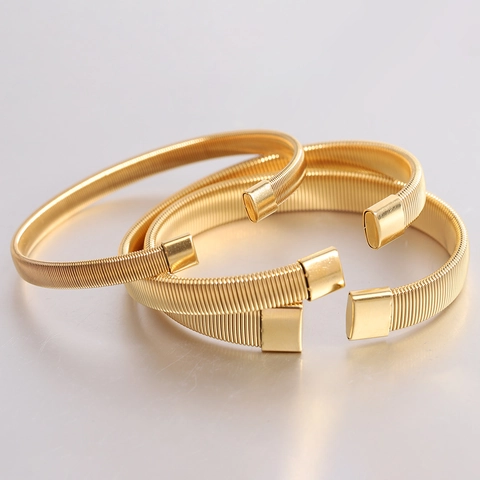 Bracciale Rigido Aperto In Filo Di Molla Elastico In Acciaio Inossidabile Supporto Per Manica Espandibile Gioielli Minimalisti