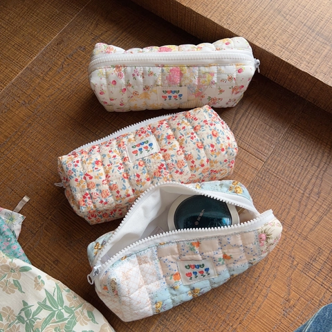 Quilted Floral Cotton Pouch Multi-functional Makeup Bag Pencil Case Sweet Fresh Zipper Organizer