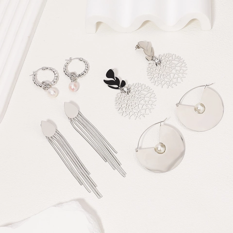 Stainless Steel Artificial Pearl Earrings For Women Silver Geometric Tassel Rhinestone Earrings Fashion Jewelry Accessory Gift