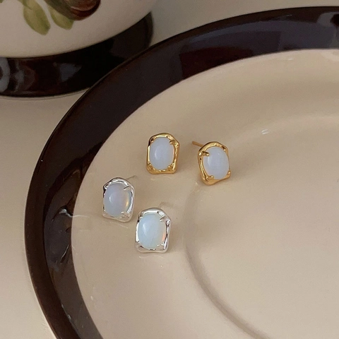 Orecchini A Lobo Minimalisti Con Perno In Argento Sterling 925 Pietra Di Luna Ovale Cornice In Metallo Irregolare Gioielli Eleganti