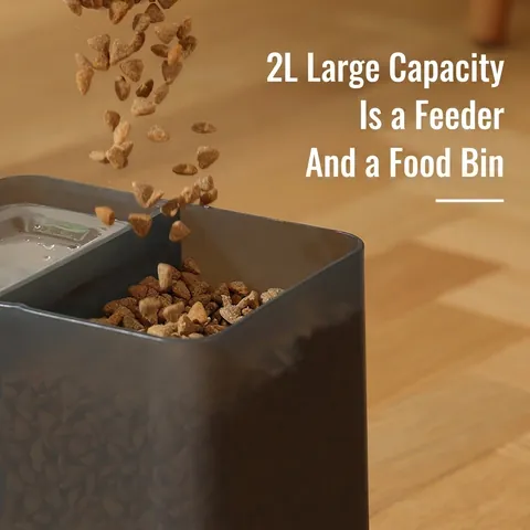 Automatic Pet Feeder And Waterer PP Plastic Gravity Siphon Large Capacity Anti Slip Dispenser For Cats And Dogs