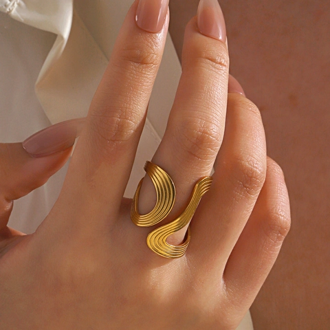 Moda Acciaio Inossidabile Irregolare Onda Geometrico Anello Aperto da Donna Minimalista Placcato Oro Argento Anello da Dito Gioielli