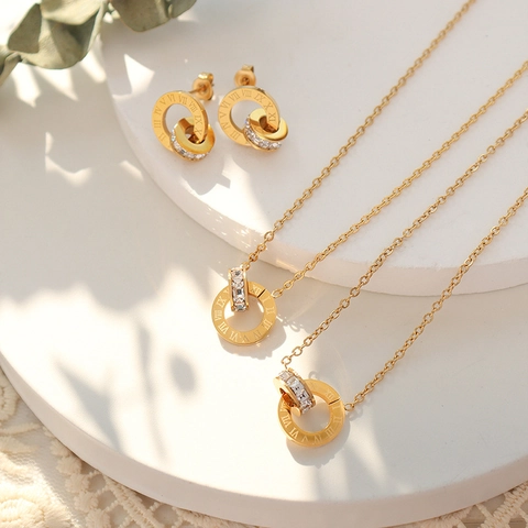 Roman Numeral Double Interlocking Ring Necklace And Earrings Jewelry Titanium Steel 18K Gold Plated Cubic Zirconia Fashion For Women