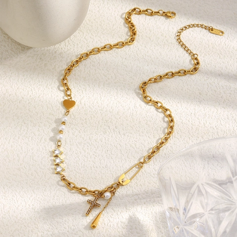 Collar Con Colgante De Cruz De Acero Inoxidable Bañado En Oro De 18K Para Mujer Con Estrella Corazón Y Perlas Artificiales