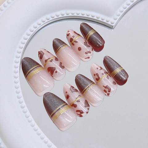 Faux Ongles Faits À La Main Rouge Brun Oeil De Chat Style Français Lignes Dorées 3D Imprimé Léopard Forme Amande
