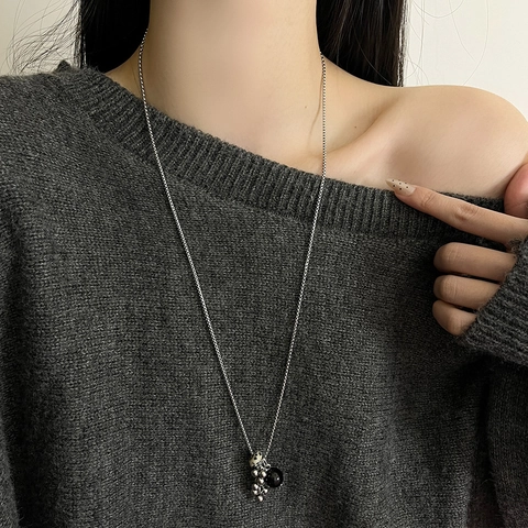 Natural Stone Grape Cluster Pendant Necklace Long Alloy Sweater Chain Minimalist Retro Jewelry Accessories For Women