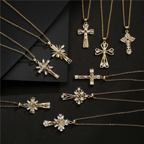 Collana Con Ciondolo A Croce Rame Placcato Oro Con Zirconi Stile INS Gioielli Religiosi Per Donne