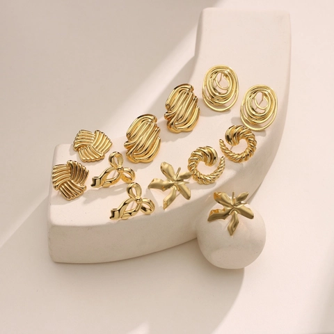 Vintage 18K Gold Plated Stainless Steel Stud Earrings Geometric Bowknot Flower Irregular Fashion Jewelry For Women
