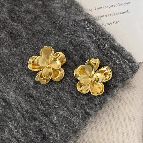 Flower Stud Earrings Alloy With 925 Sterling Silver Earring Post French Vintage Minimalist Elegant Jewelry For Women