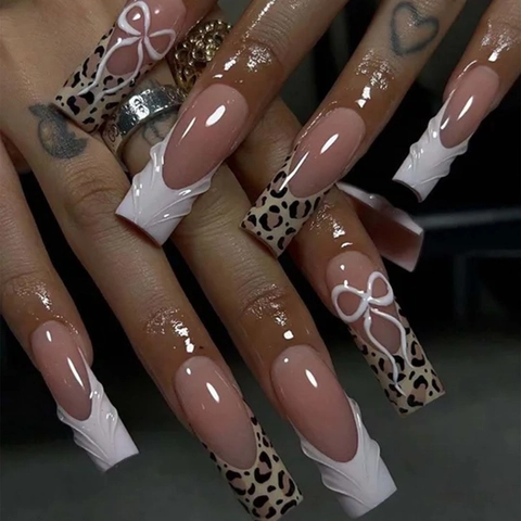 Long Square Press On Nails ABS Plastic Leopard Print French Tip With 3D Bow Nude Pink False Nails For Women