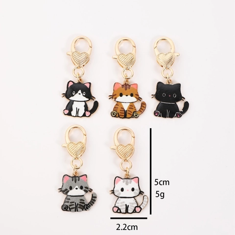 Cute Cartoon Cat Metal Keychain Heart Shaped Lobster Clasp Enamel Drip Oil Animal Bag Charm Pendant Gift For Women Girls
