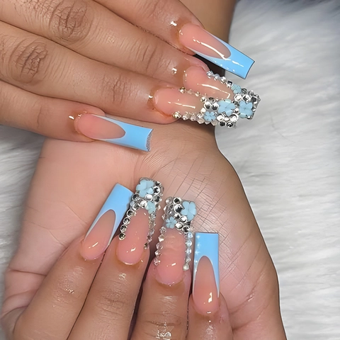 Sky Blue French Press On Nails Lang Coffin Mit 3D Harz Blumen Und Strass Süßer Stil Für Damen