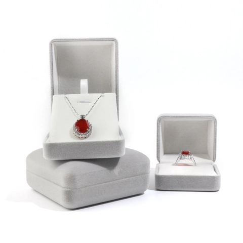 Boîte à Bijoux de Luxe en Velours pour Bague Pendentif Collier Bracelet Jonc Rangement Boîte d'Emballage de Bijoux Carrée Avec Nœud