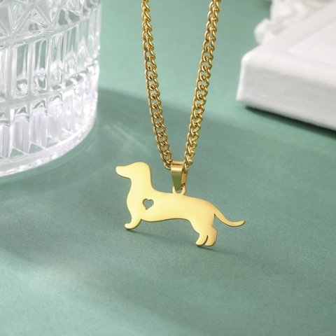 Stainless Steel Dachshund Dog Pendant Necklace For Women Men Gold Silver Plated Heart Cutout Animal Shape Fashion Jewelry Gift