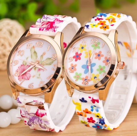 Women Quartz Watch Floral Print Silicone Strap Alloy Case Flower Pattern Analog Arabic Numerals Fashion Elegant