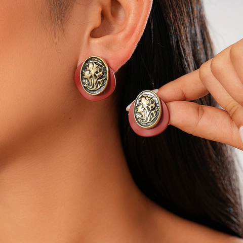Vintage Portrait Cameo Relief Stud Earrings With Resin Alloy And 925 Sterling Silver Earring Post Retro For Women