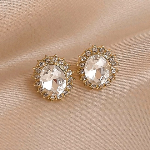 Oval Rhinestone Stud Earrings With Silver Earring Post Alloy Geometric Luxury High-End Vintage Style For Women