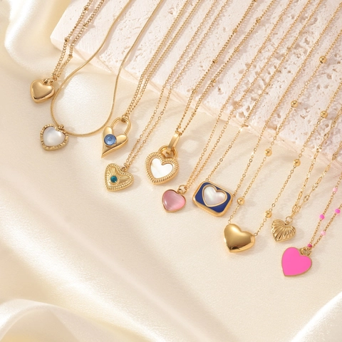 Heart Pendant Necklace 18K Gold Plated Titanium Steel With Mother Of Artificial Pearl Gemstone Light Luxury Jewelry For Women