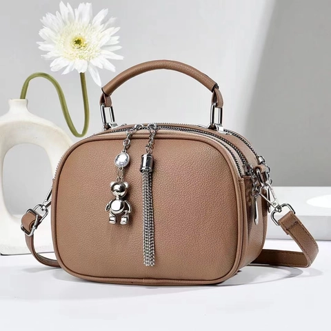 Women Crossbody Bag PU Leather Litchi Pattern Triple Zipper Handbag With Bear Tassel Charm Elegant Daily Fashion