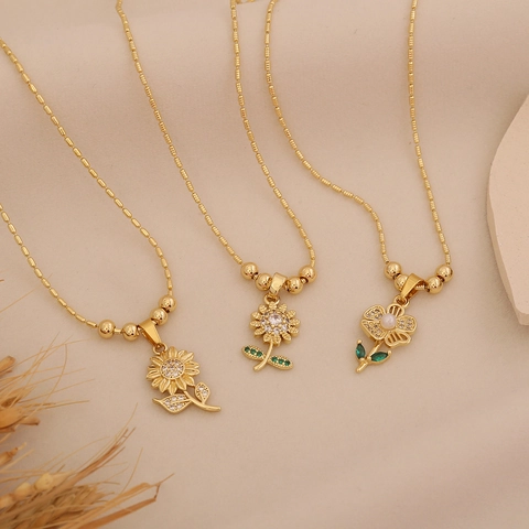 Gold Plated Copper Sunflower Rose Flower Pendant Necklace Cubic Zirconia Imitation Artificial Pearl Clavicle Chain Jewelry For Women