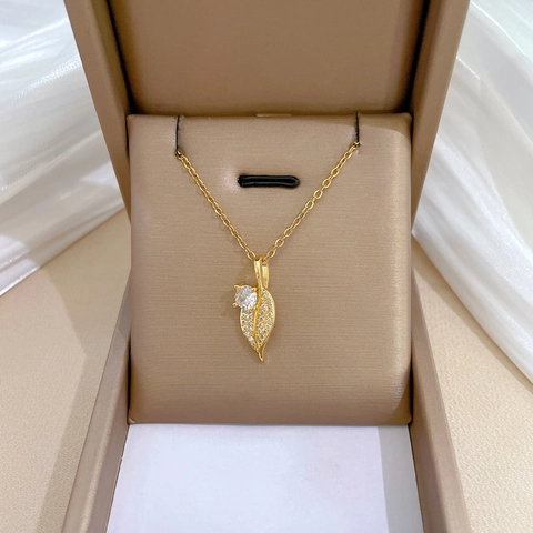 Collier Pendentif Feuille Plaqué Or Zircon Pendentif Cuivre Chaîne Acier Inoxydable Bijoux Élégants Cadeau Femme