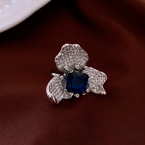 Anello Aperto Fiore Vintage In Rame Con Zirconia Cubica Blu Quadrata Gioielli Di Moda Eleganti Regolabili Per Donna
