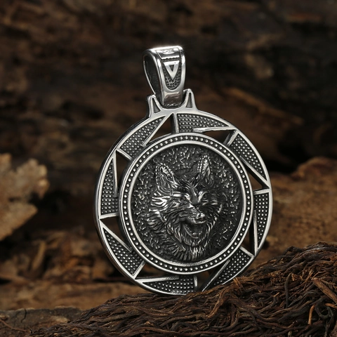 Wolf Head Pendant Necklace Stainless Steel Viking Norse Mythology Style Retro Gothic Jewelry For Men