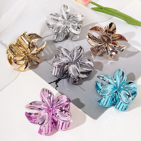 Metal Flower Hair Claw Clip Plumeria Shaped Electroplated Alloy Shark Clip Elegant Non Slip Hair Accessory For Women