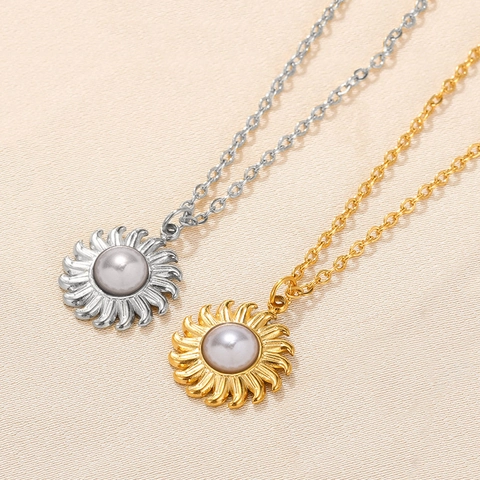 Collar con Colgante de Girasol de Acero Inoxidable para Mujer Perla Artificial Forma de Sol Dulce Moda Tendencia Individual Joyería Color Oro Plata