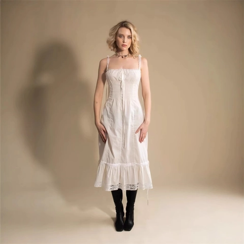 Weißes Maxi Kleid Spaghettiträger Spitze Falten Saum Eckiger Ausschnitt Französischer Landhausstil Für Damen