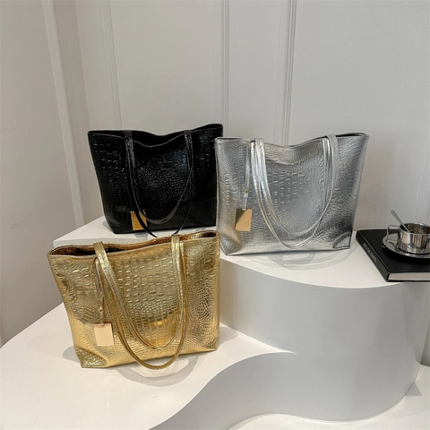 Crocodile Pattern Women Tote Bag Large Capacity PU Leather Shiny Metallic Urban Simple Shoulder Handbag