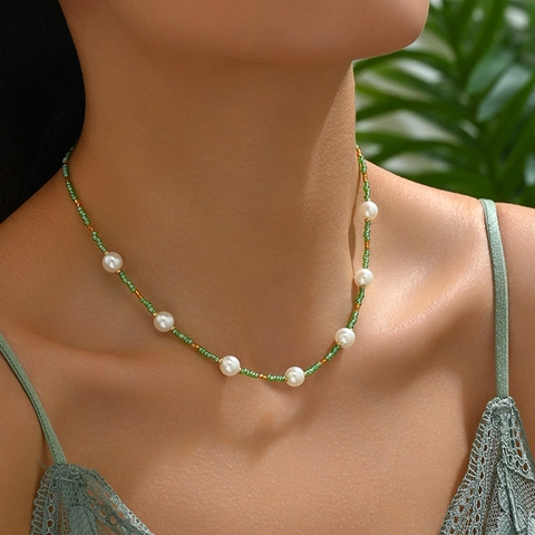 Collana Di Perline Bohémien Con Perline Di Vetro Künstliche Perle Sintetiche Bianche Distanziatori Dorati Per Donna