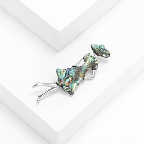 Vintage Alloy Shell Girl Brooch Stylish Iridescent Lady Figure Pin Fashion Suit Cardigan Jewelry Accessories For Women