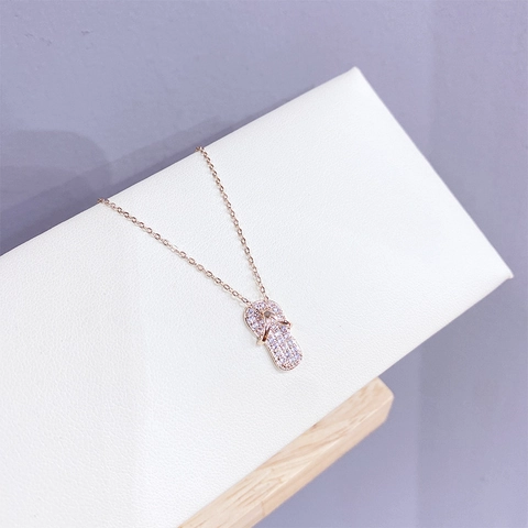 Creative Copper Flip-Flop Pendant Necklace Full Zirconia Inlaid Rose Gold Silver Slipper Jewelry For Women Daily Holiday