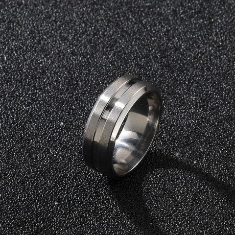 Anillo De Acero Inoxidable Para Hombre Bicolor Acabado Mate Cepillado Ranura Pulida Banda Punk Joyería De Moda