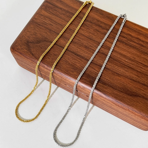 Minimalist Stainless Steel Shimmering Chain Necklace For Women Gold Silver Electroplated Fashion Simple Clavicle Jewelry