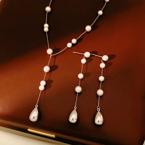 Gioielli Con Künstliche Perle Imitazione Elegante Ciondolo Goccia D'Acqua Collana A Y E Orecchini Con Perno In Argento