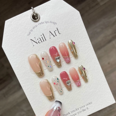 Handgemaakte Press On Nails Pruim Gradiënt Verguld Hart Strass Zoete Pittige Stijl Voor Vrouwen DIY Manicure