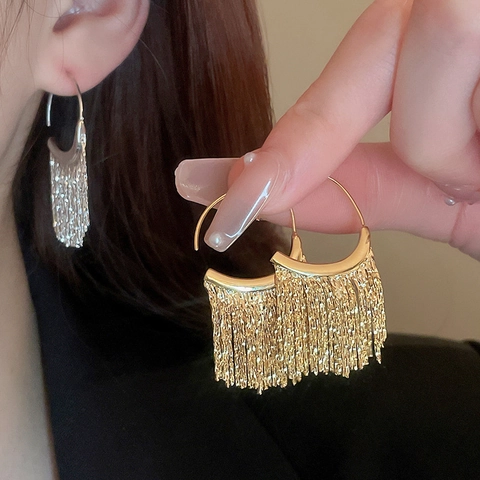 Vintage C-Shape Tassel Earrings For Women Elegant Metal Fringe Dangle Ear Jewelry With Steel Earring Post