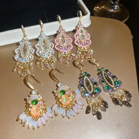 Orecchini A Lampadario Vintage Palace Per Donna Con Nappa Lunga Rame Zircone Strass Vetro Forma Goccia D'acqua Bohémien