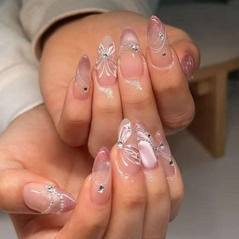 Faux Ongles À Presser Dégradé Rose Œil De Chat Amande Papillon Künstliche Perle Strass Décor Élégant Pour Femmes