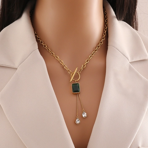 Anhänger Halskette Edelstahl Grüner Rechteckiger Glasstein Quaste Drop OT Knebelverschluss Retro Schmuck Für Frauen